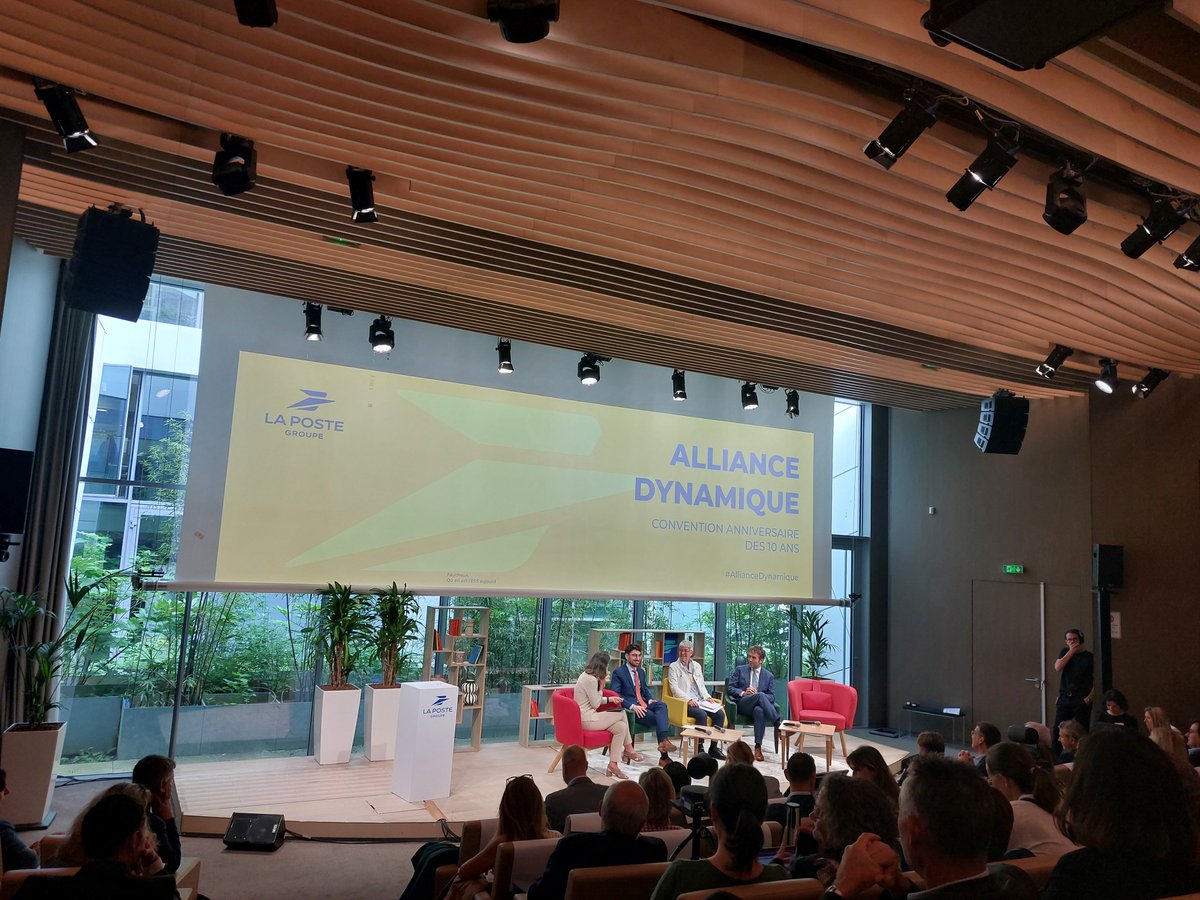 pimmsmediation's tweet image. 🔴 #AllianceDynamique @GroupeLaPoste | 
Nous sommes présents à la convention anniversaire des 10 ans qui réunit les partenaires de l'#ESS.