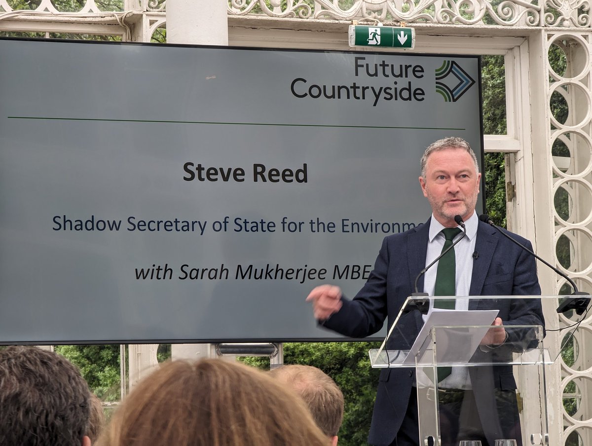 "Without #nature there is no economy, no health, no society" <a href="/UKLabour/">The Labour Party</a>
<a href="/SteveReedMP/">Steve Reed</a> Shadow <a href="/DefraGovUK/">Defra UK</a> tells the <a href="/_FutureCountry/">Future Countryside</a> conference at Sion Park

A very welcome recognition that #nature underpins everything