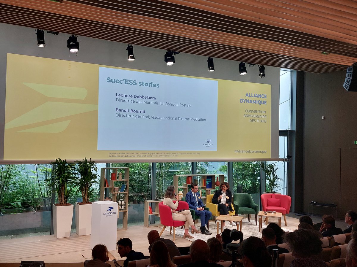 pimmsmediation's tweet image. Participation de @bourratbenoit, directeur général @pimmsmediation à la table ronde "Succ'ESS story : l'inclusion bancaire" avec Léonore DOBBELAERE, Directrice des Marchés @LaBanquePostale