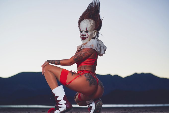 Rt if I can visit your nightmares 🤔 (tryna see something) https://t.co/z0K2BerAbQ