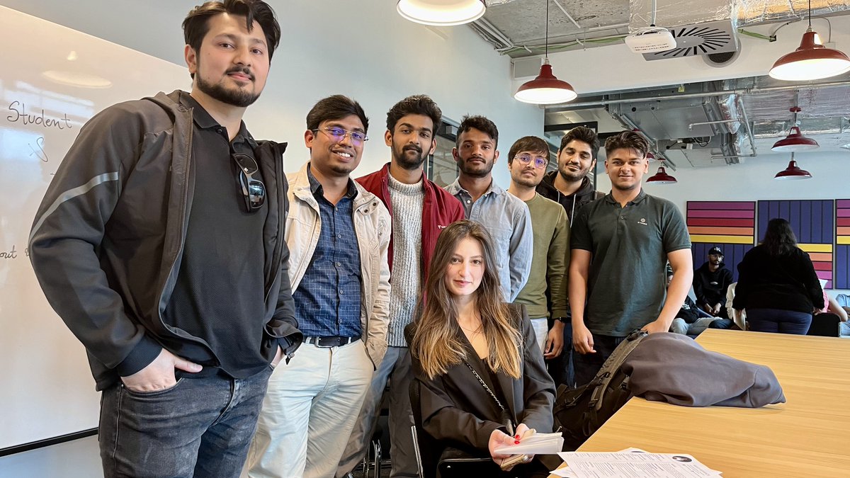 with_ri5e's tweet photo. 🚀 We had an amazing time at our Open Drive event yesterday in Berlin's tech hub! It was great to showcase our internship and working student opportunities at RI5E. Thank you to everyone who joined us! Stay tuned for more updates. 🌟
#RI5E #OpenDrive #TechCareers #BerlinTech https://t.co/jY0tS8sF9a