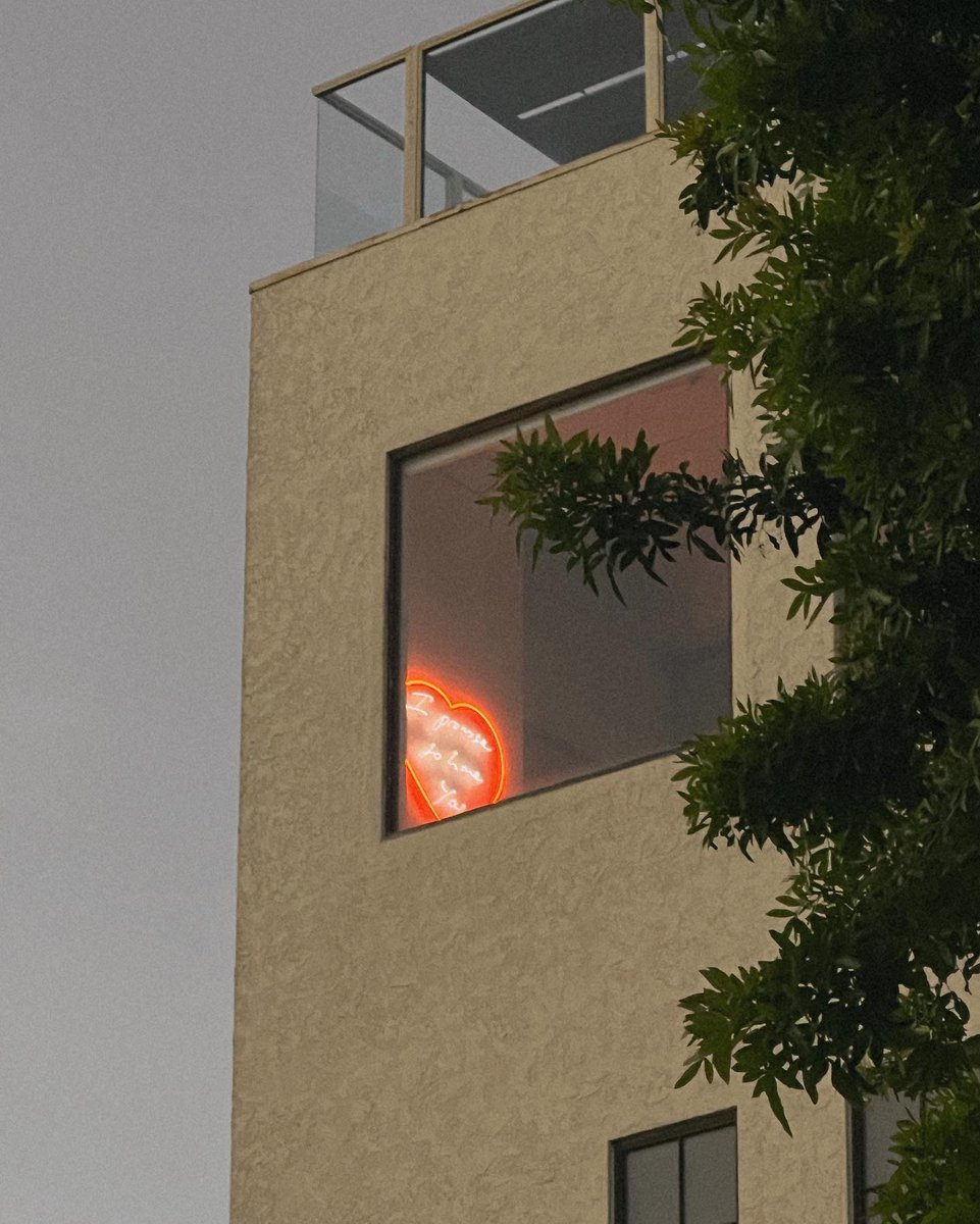 WA_Bronnis's tweet image. Each morning I’m eternally grateful that I’m alive, and just as thankful that there’s someone like you in my life.