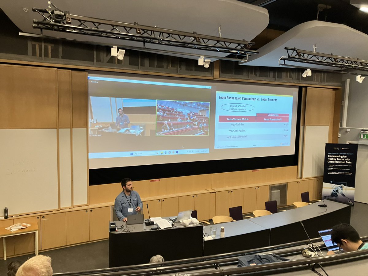 The Hockey Ninja tweet media