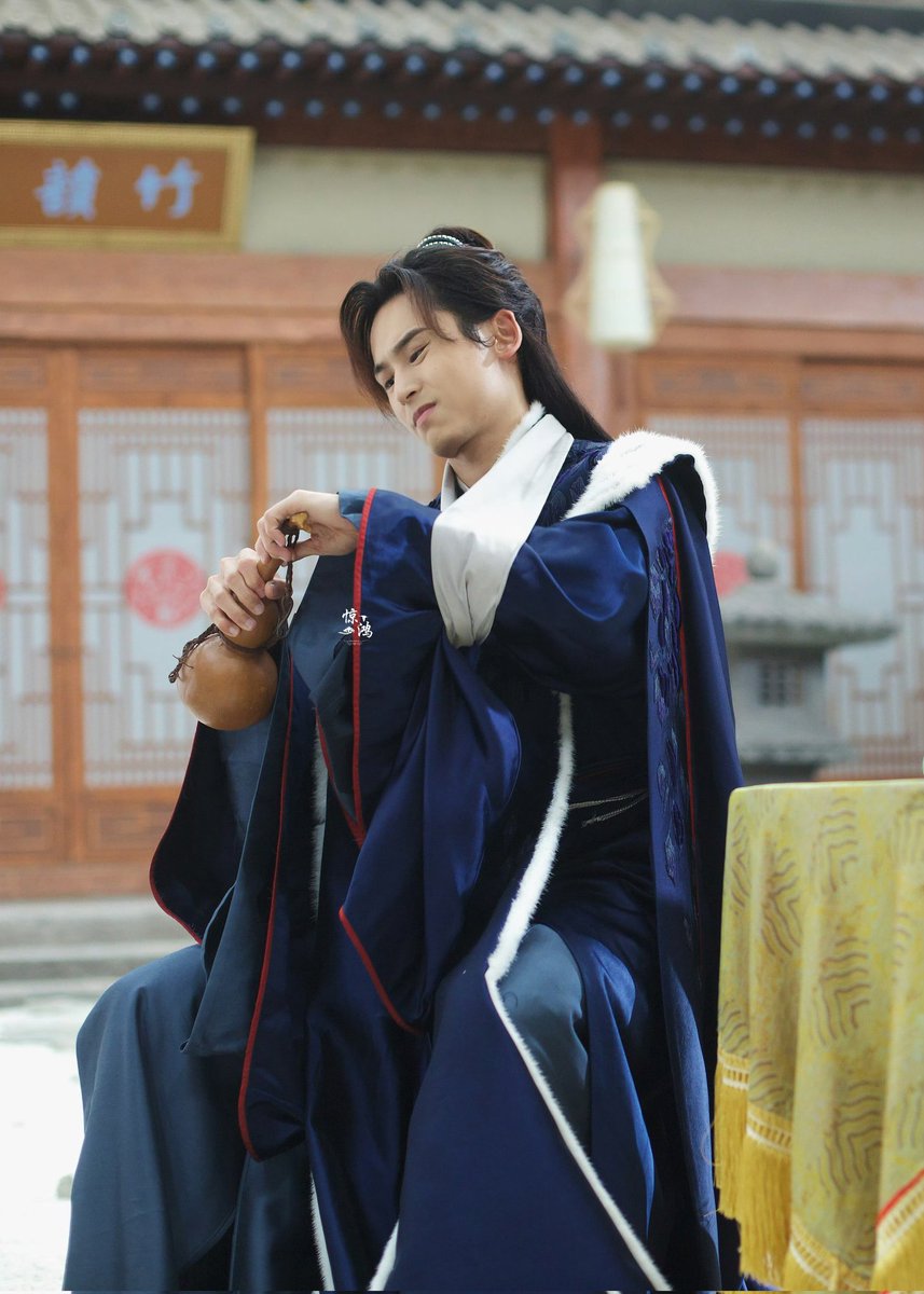 yxjdeyxj's tweet photo. #zhangzhehan
#therealzhangzhehan 
#zhangsanjian
#张哲瀚 #張哲瀚  #张三坚
#チャン·ジャーハン 
#장철한 #장저한 #จางเจ๋อฮ���่น #TrươngTriếtHạn 
#山河令 #WordOfHonor 
#周子舒 #zhouzishu
#阿絮 #axu https://t.co/XeboFeTWZ2