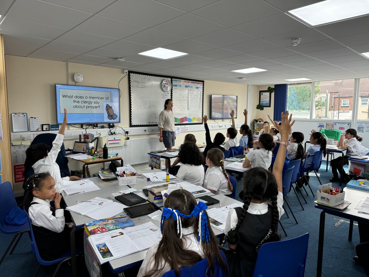 Thank you so much to Rev. Alice for coming in to answer our questions about 'what do members of the clergy say about prayer?' #SilasRE 🙏