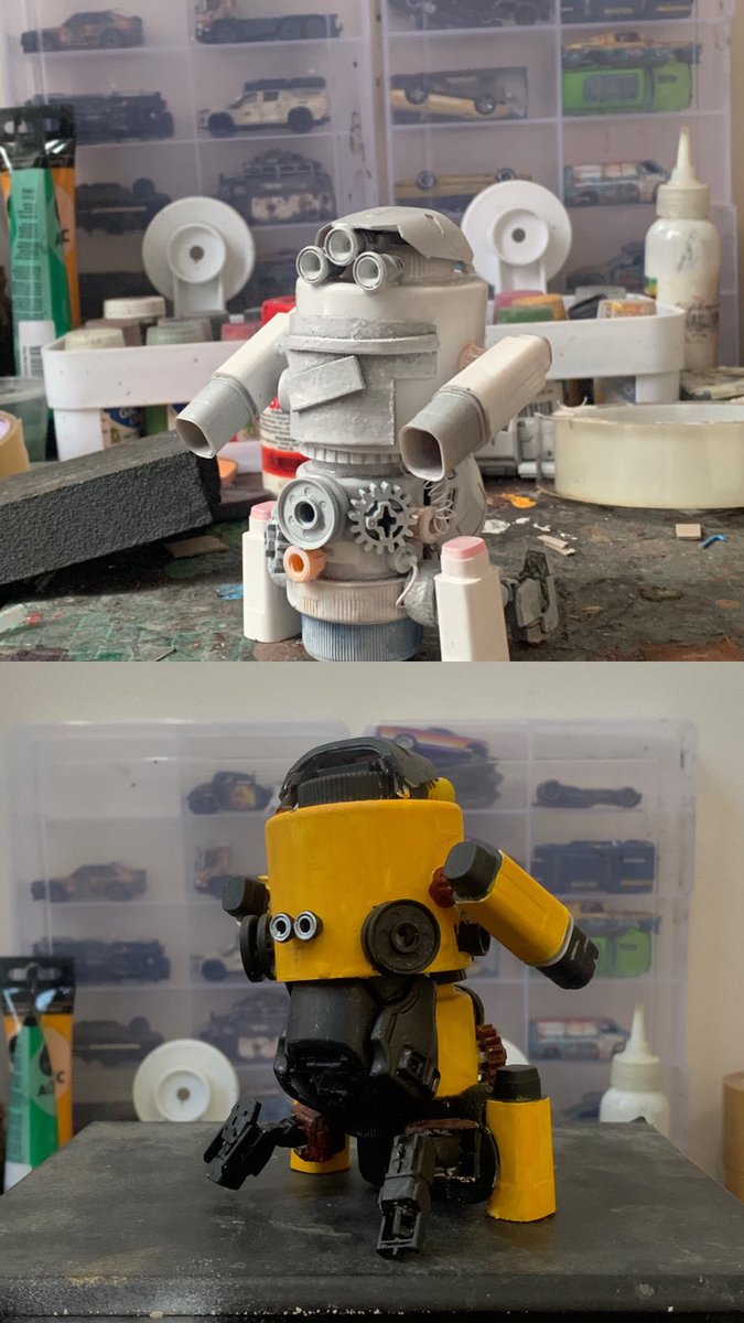 Ybzre's tweet image. Dari sampah jadi karya 🤖🤖🤖 #urbantoys #junkrobot
