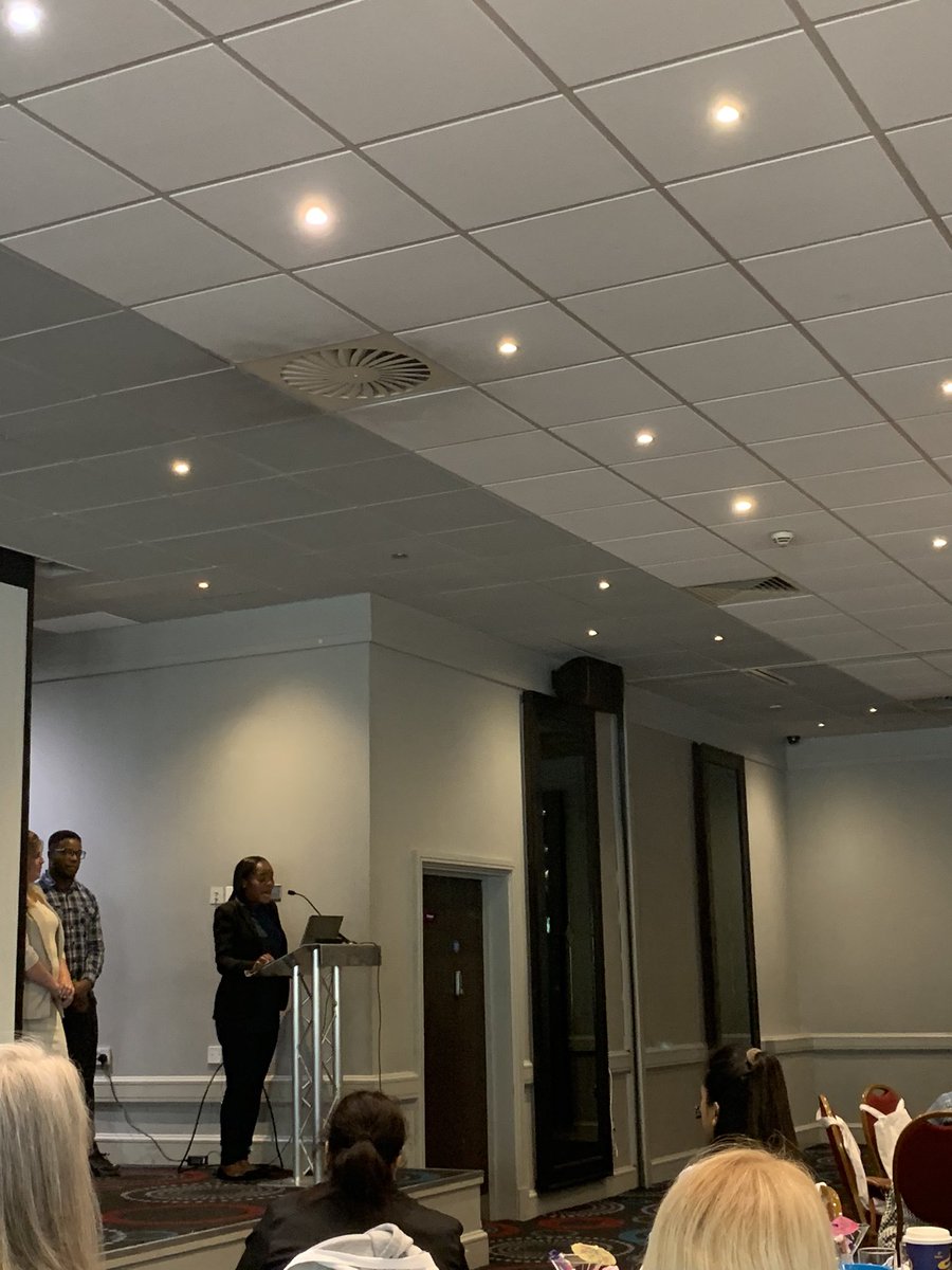 claire_clinker's tweet image. Great to see UON nursing students talking about experiences of working with PS and PA at NGH @NGH_PreReg @UniNhantsNurse @UniNhantsFHES #PSPAConNGH @JacobSaranga @AM_Kilday @dbnurseuon @RoofusSmith @shevob @LynneH98 @clarebramer01 @FionaBarchard