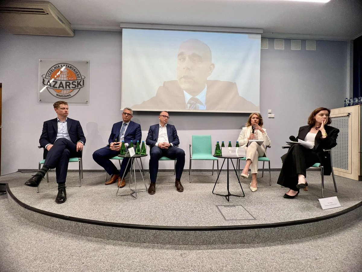 Trwa debata ekspercka na temat alokacji środków z KPO z udziałem W. Mizia <a href="/DeloittePolska/">Deloitte Polska</a>, <a href="/KamSobolewski/">Kamil Sobolewski</a> <a href="/PracodawcyRP/">Pracodawcy RP</a>, J. Kraszewskim <a href="/UCKGdansk/">Uniwersyteckie Centrum Kliniczne w Gdańsku</a>, Ł. Sosnowskim NIL IN, <a href="/gosia_sobotka/">Małgorzata Gałązka -Sobotka</a>, <a href="/KlaraKlinger/">Klara Klinger</a>