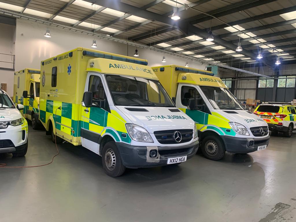 Kenyans's tweet photo. Manoah Esipisu's friend in the UK donates two ambulances to Vihiga County https://t.co/sEiswHCc6B