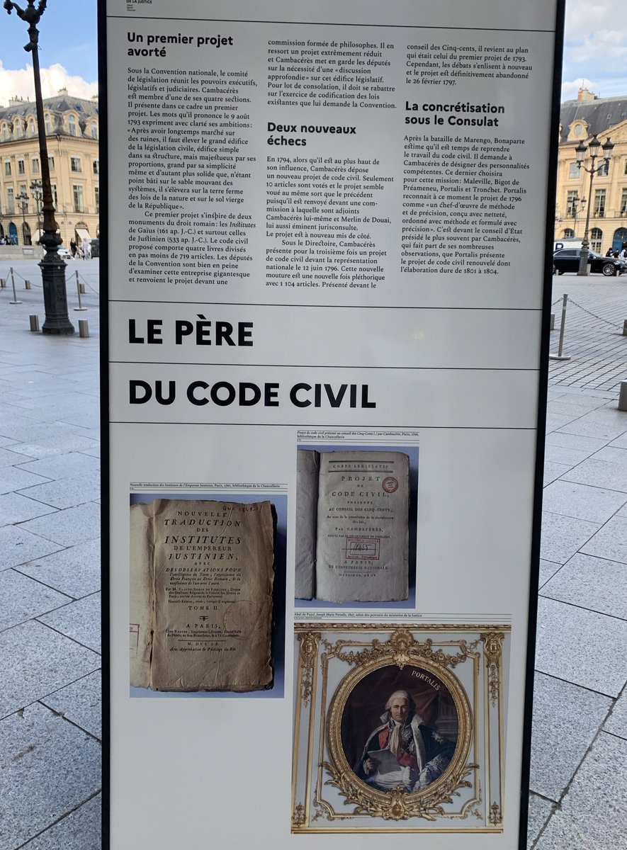 JMCambaceres's tweet image. Sous l’œil de #Napoléon, Ministère de la Justice rend hommage à #Cambacérès par 1 exposition sur #PlaceVendôme, pour 100ème anniversaire de sa mort. 0riginaire de #Montpellier, Ministre de la Justice,Deuxième Consul, Archichancelier de l’Empire, la #France lui doit le Code Civil.