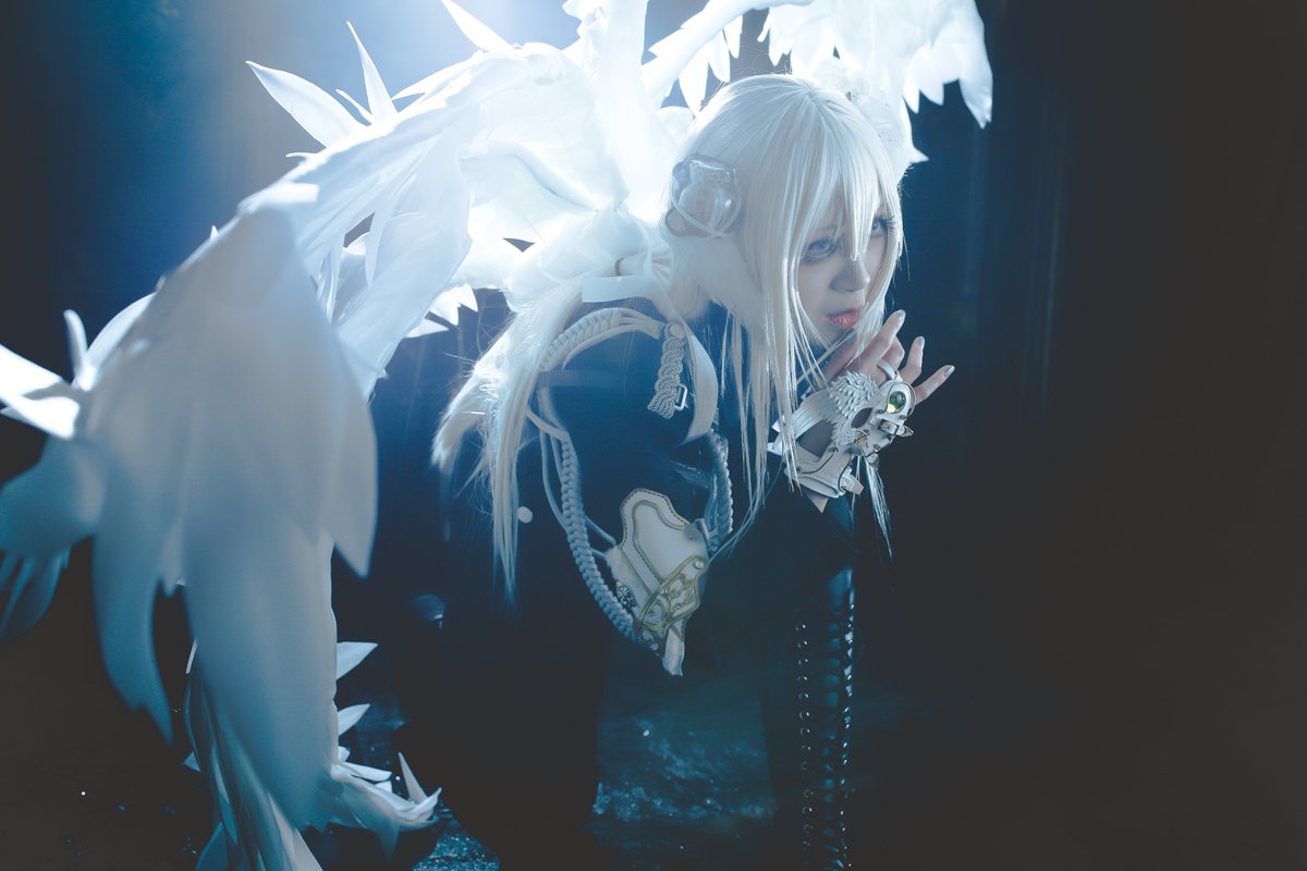 #創作者宣伝下手くそ選手権

厨二病な世界（ゲーム系や 耽美寄り）が好きで、
ボスっぽい創作キャラクターと物語を作っています。

頑なに、仲間にならないボスキャラに愛があります。