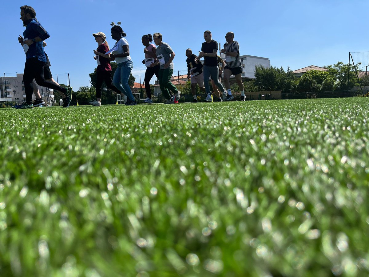 FTravail_NA's tweet photo. 📍 Stade Stéhélin de @Bordeaux : 80 candidats et 15 recruteurs partagent un moment sportif anonyme, suivi d'un job dating dans le cadre des JO #Paris2024 ! 👟

🔗 https://t.co/MW2ja5szd0 #Gironde #NouvelleAquitaine https://t.co/NP9OZGGENi