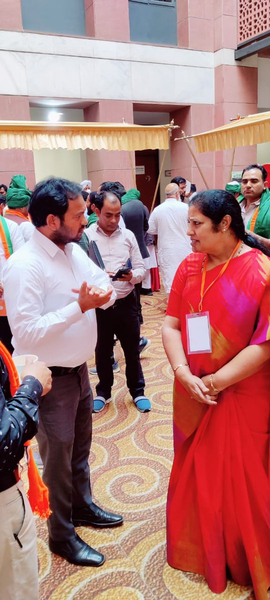 ADVOCATE ZEESHAN HAIDER (@haiderkhan1983) on Twitter photo माननीय <a href="/PurandeswariBJP/">Daggubati Purandeswari 🇮🇳</a> जी को राजामुंदरी लोकसभा से रिकॉर्ड मतों से विजयी होने पर हार्दिक बधाई।🎉🎉👏👏👏👏👏👏👏🤲🤲🤲 माननीय <a href="/PurandeswariBJP/">Daggubati Purandeswari 🇮🇳</a> जी को राजामुंदरी लोकसभा से रिकॉर्ड मतों से विजयी होने पर हार्दिक बधाई।🎉🎉👏👏👏👏👏👏👏🤲🤲🤲