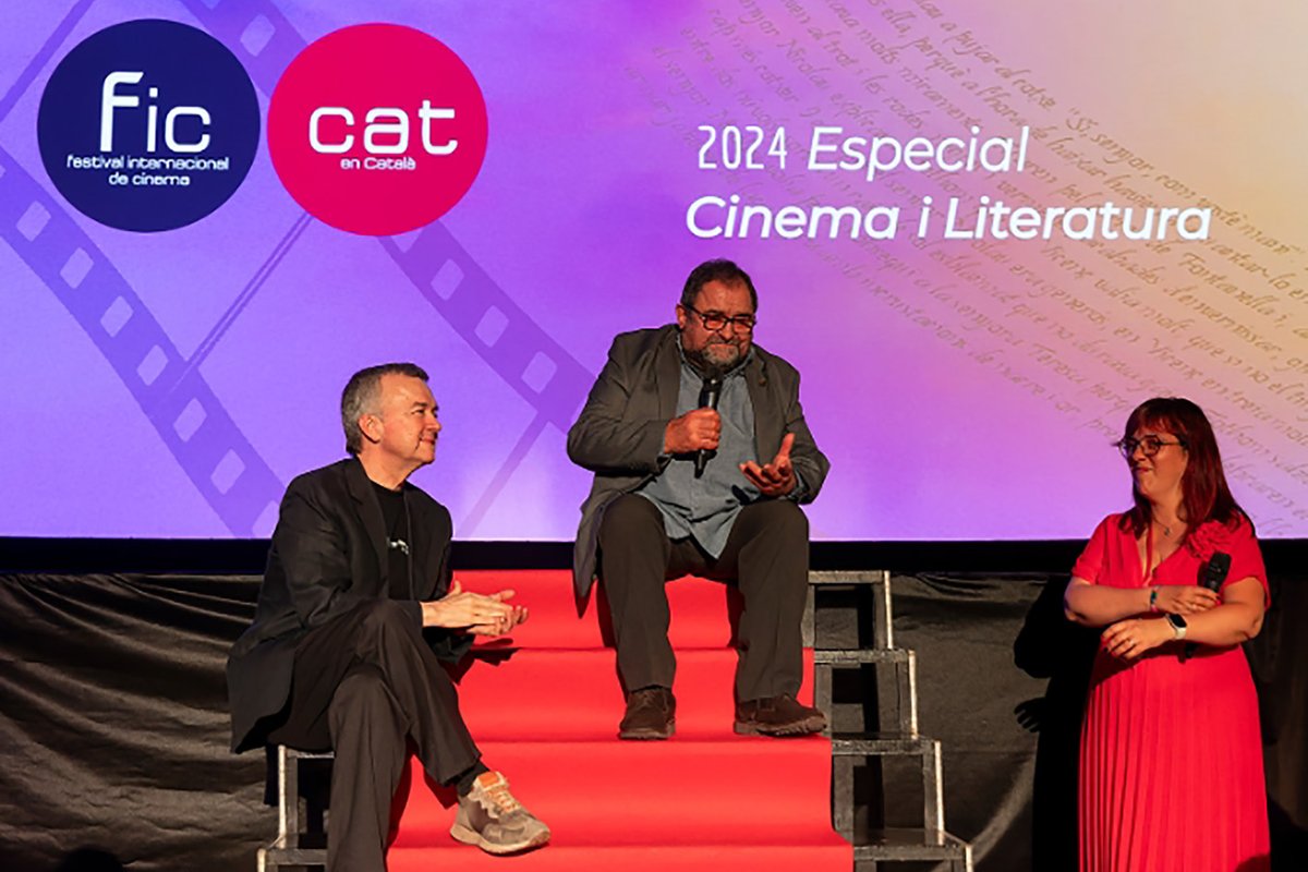 lletres's tweet image. L'enhorabona a Jaume Cabré i a Antoni Verdaguer pel 🏆🏆 doble Premi Honorífic que els ha atorgat el #FICCAT2024

Aquest diumenge va tenir lloc la preestrena del documental 'Jaume Cabré, la música de les paraules', que esperem veure ben aviat. 

#cinemailiteratura @FICCAT