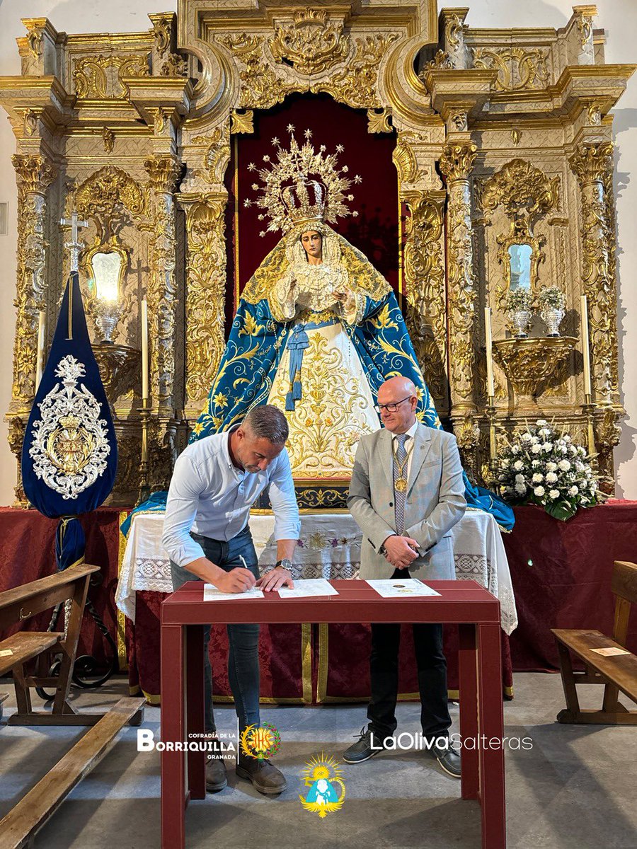 OlivaSalteras's tweet photo. ✍🏼 La Oliva de Salteras y la @BorriquillayPaz firmaron este domingo el compromiso para la salida extraordinaria.

ℹ️ Más detalles: https://t.co/LSz6GLIBoM

#SuenaLaOliva #BorriquillayPaz #Granada https://t.co/aPFYKgXOyf