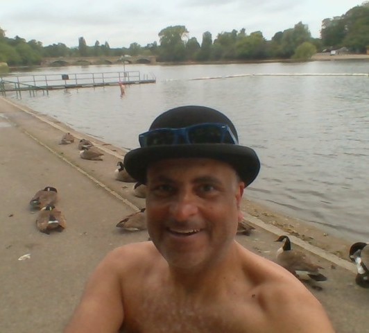 LondonersLondon's tweet photo. My 248th #PaulAtherton's #ALondonersLife2 - Londoners know you must #Chumbawamba life - When knocked down, get up again! After week #MECFS bedbound, then Serpentine closed due to #BlueAlgae - Finally get back to @serpsswimclub family this morn. Joyous! #LetsGuide #UniquelyLondon https://t.co/yCtlvx69m2