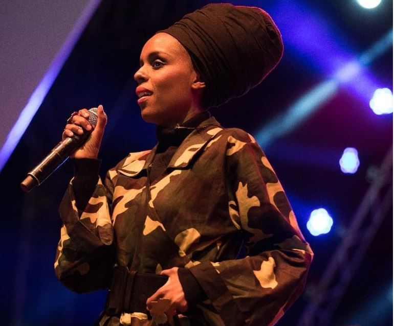 TicketBaze's tweet photo. Njambi Koikai was one of the greatest female Mcees of our decade. Rest In peace Fyah Mummah Jahmby Koikai https://t.co/qUZsVurH4j