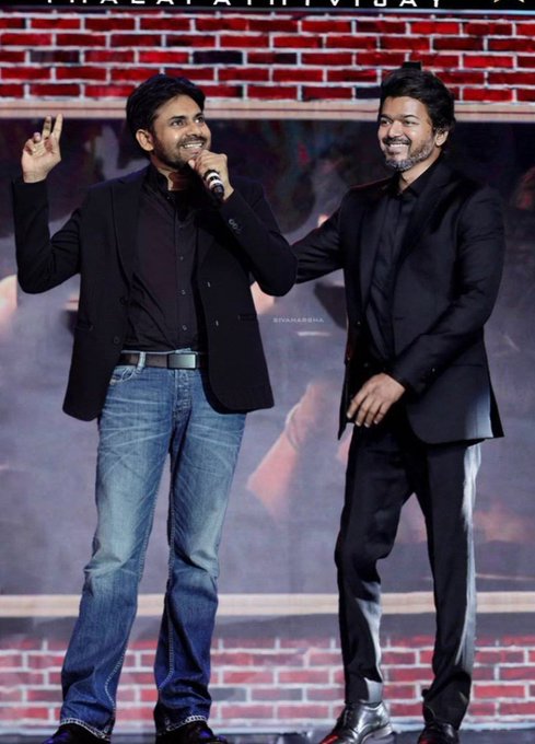 ActorVijayUniv's tweet photo. Congragulation @PawanKalyan Garu Onbehalf Of Thalapathy @ActorVijay Fans 🤗❤️ https://t.co/iXidjRQVAX