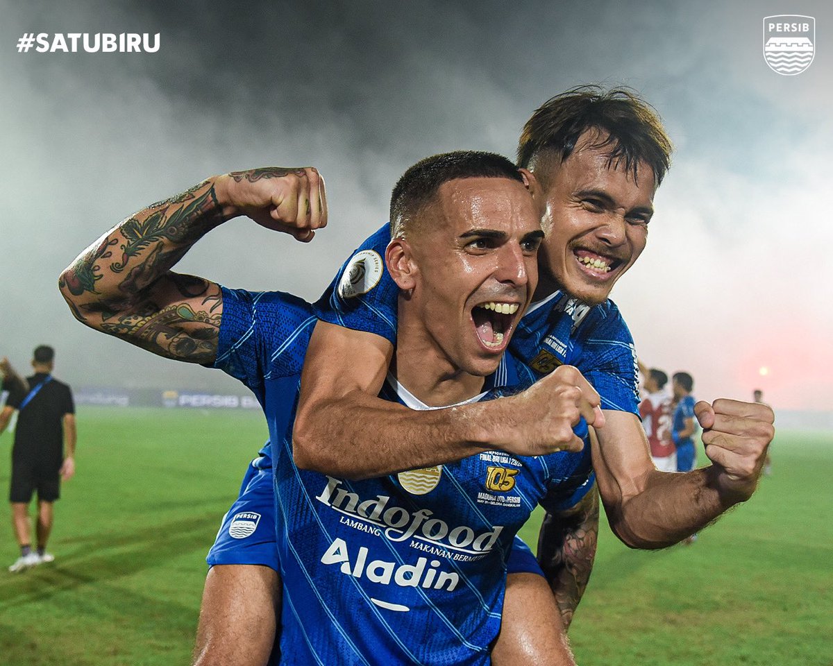 persib's tweet photo. Ekspresi para penggawa #PERSIB yang tertangkap kamera📸
#WeArePERSIB #SatuBIRU https://t.co/SRVnMKrfC6
