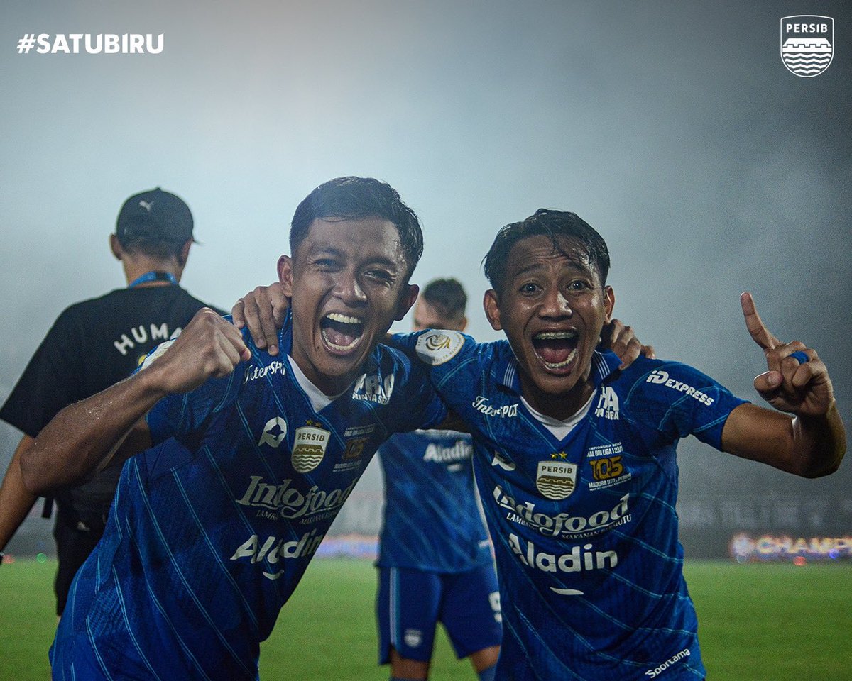 persib's tweet photo. Ekspresi para penggawa #PERSIB yang tertangkap kamera📸
#WeArePERSIB #SatuBIRU https://t.co/SRVnMKrfC6