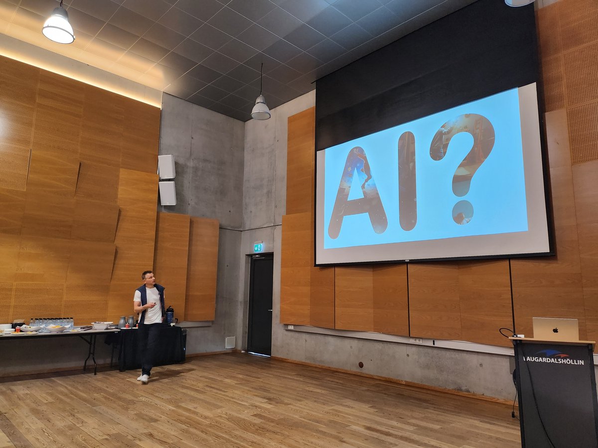 How to use #AI for #CleanSport? What to improve in the International Standard for Education (ISE) <a href="/wada_ama/">WADA</a>?

Over 50 experts from the Advisory Group on Education of the #AntiDoping Convention get together🤝in Reykjavik 🇮🇸 to propose some solutions
➡️go.coe.int/zBiaB