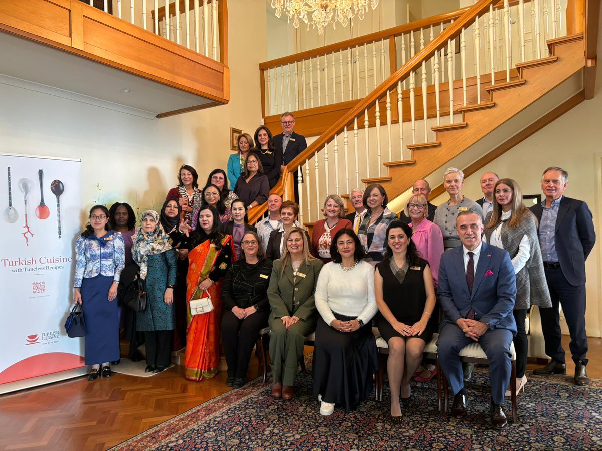 We hosted an event showcasing the rich culinary culture of 🇹🇷, featuring delicious samples from the Aegean side. It was a delightful event celebrating #TurkishCuisineWeek with the Canberra diplomatic community&Parliament members' spouses
#TürkMutfağıHaftası #TurkishCuisineWeek