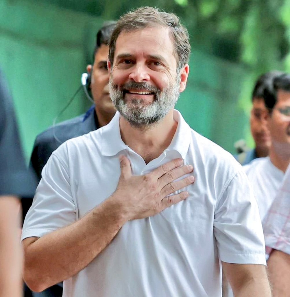 रायबरेली सीट से 
राहुल गांधी जी 4 लाख से ज्यादा वोटों से जीते ।।

बधाई  🌹🌹
#ElectionsResults