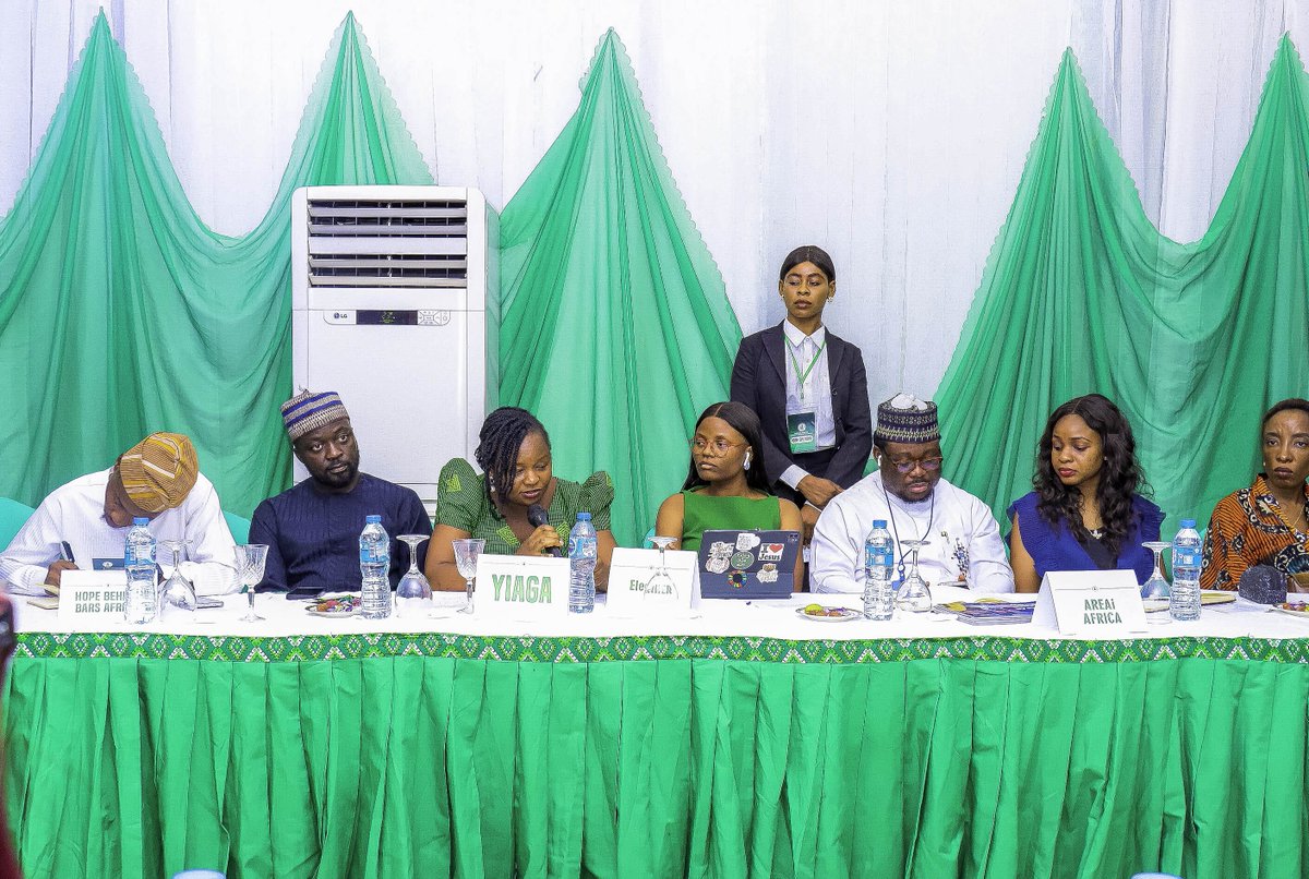 Areai4Africa's tweet image. Last week, we honored the invitation to the Presidential Community Engagement Stakeholder’s Breakfast Meeting (@PCEOSWofficial ), a forum led by our Host, Moremi Ojudu (@moremiojudu ), the Senior Special Assistant to the President on Community Engagement (South-West).