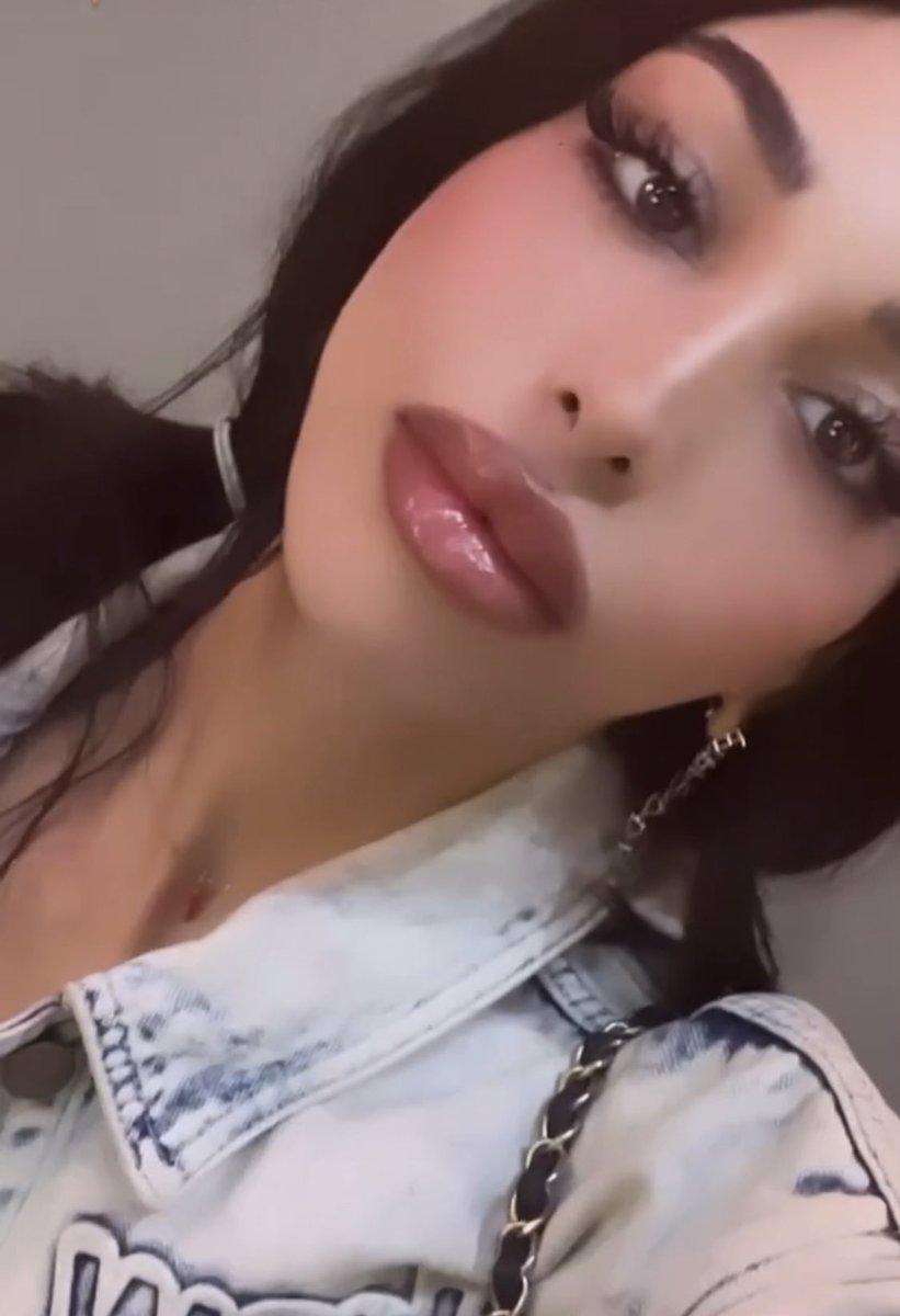 Barbara80208148's tweet photo. 🧚♀️🌈💎🥰🫂🌺🌺#bortussie #fairylu #manuelbortuzzo #beliebers #manuelmateo #lulu #fatina #fatini #fairy https://t.co/m1BRhK57PZ