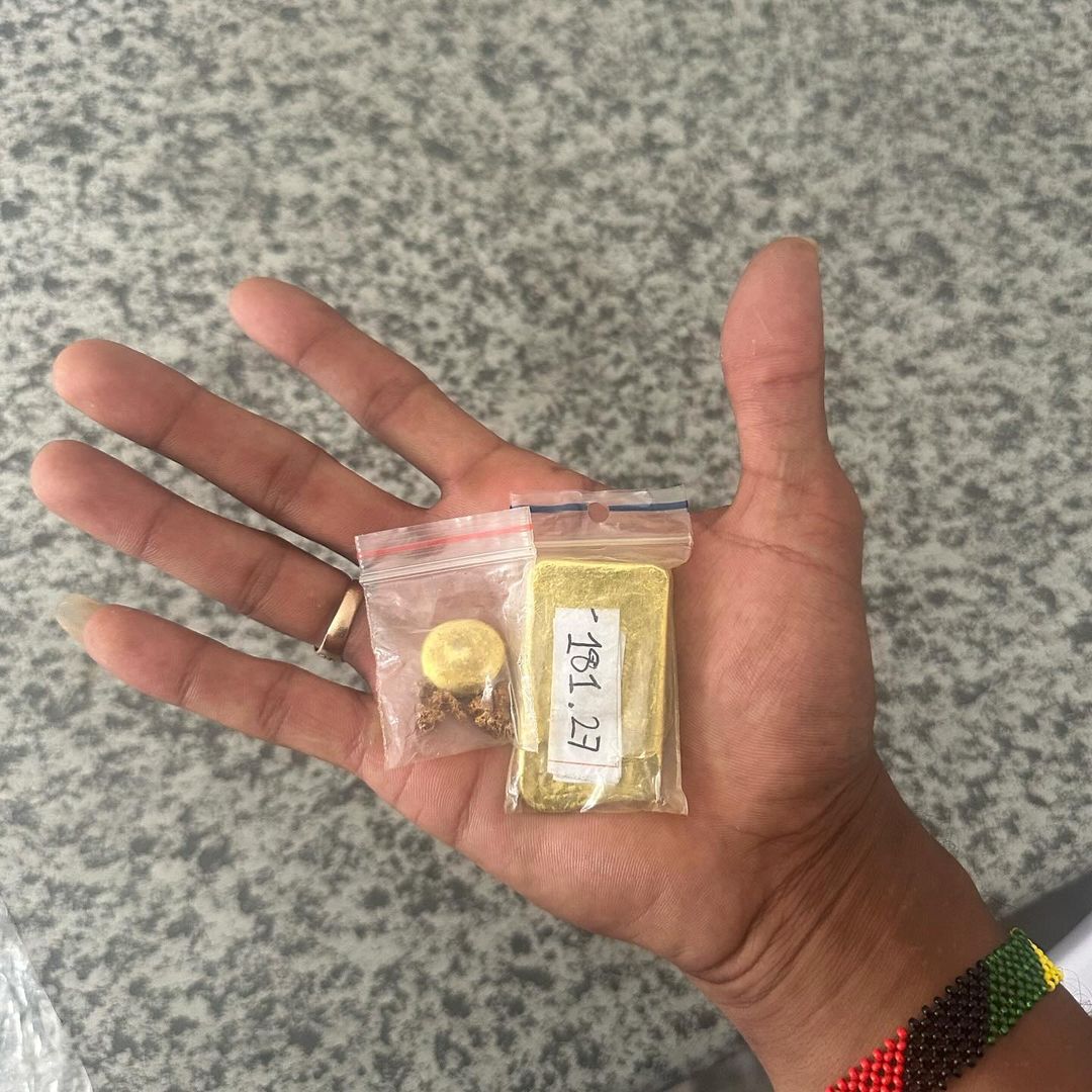 BushBandoTV's tweet photo. Embarking on the gold mining journey? Remember these 4 key steps:

1. Research your target areas meticulously.
2. Invest in quality equipment for efficiency.
3. Build strong relationships with local miners and communities.
4. Stay resilient in the face of challenges; https://t.co/wOiRp4l67v