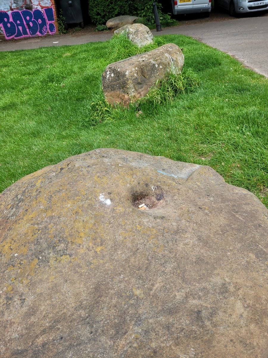 HammoInDaHouse's tweet photo. Are these #cupmarks ? Large stones in a Brighton Park. I'm curious about these indentations and wondering if the stones have a different archaeological history. 

#prehistoric #prehistory #megalith @megportal #monolith https://t.co/wyLwgoV5JT