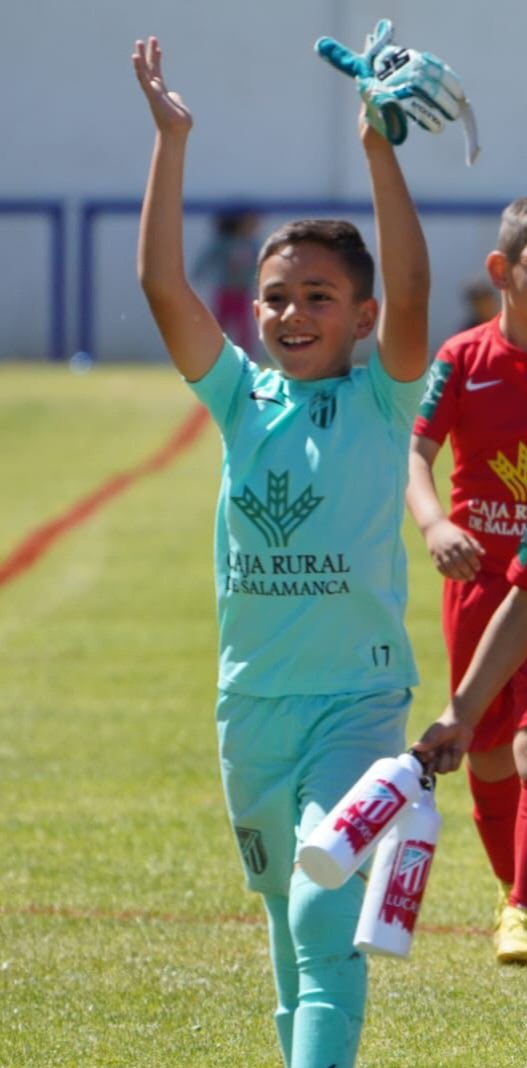 DaSilva_edp's tweet photo. Esas caras lo dicen todo ☺️ 
Los peques de la Academia @UDSantaMarta
Mi Súper Candela y Mi Súper Lucas.

#OrgulloDePorter@ https://t.co/o9kvqpnf3s