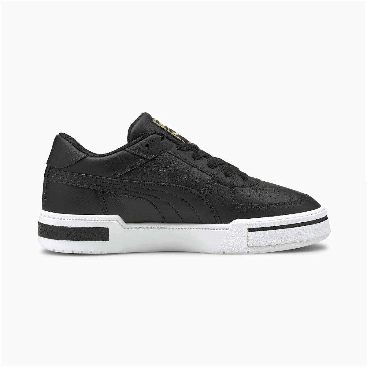 HokKicks's tweet photo. PUMA CA Pro Classic
Color: As seen
Style code: 380190_02
Price: ₦250,000-₦350,000

Sizes available on Demand 
Nationwide Delivery 🚚
Place your order. 
IG@hok_kicks 08062898151
Portable Tiwa Rob burrow Trent Hindus Sabinus ducati Mimi Maldives Toyin Nepa Nlc Scott #hokkicks https://t.co/HJGBoI0ABV