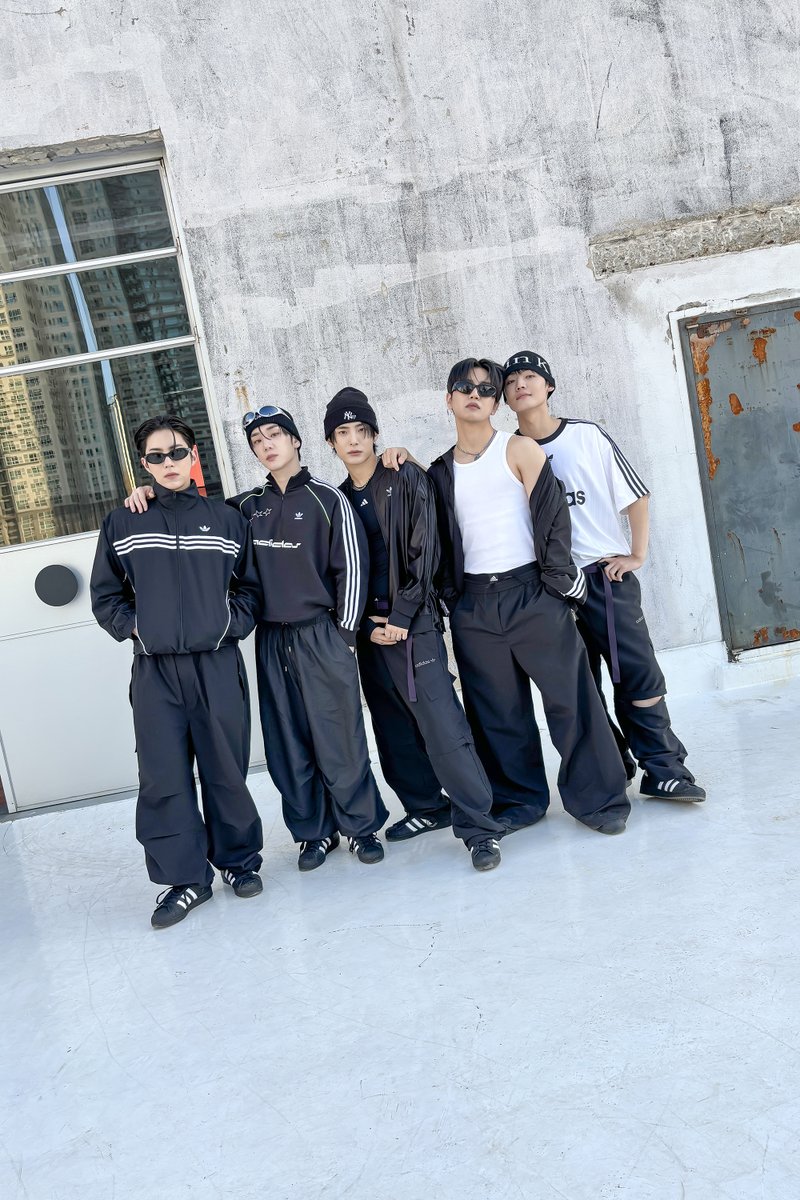 official_ACE7's tweet photo. [📢] 

2024 A.C.E US TOUR
이제부터 에이스의 질주가 시작됩니다💨
따라올 준비됐으면🔥링크로 달려가자🔥

https://t.co/A0J86wGZdv

#ACE #에이스
#ACE_US_TOUR
#REWIND_US https://t.co/AsYpyXyATv