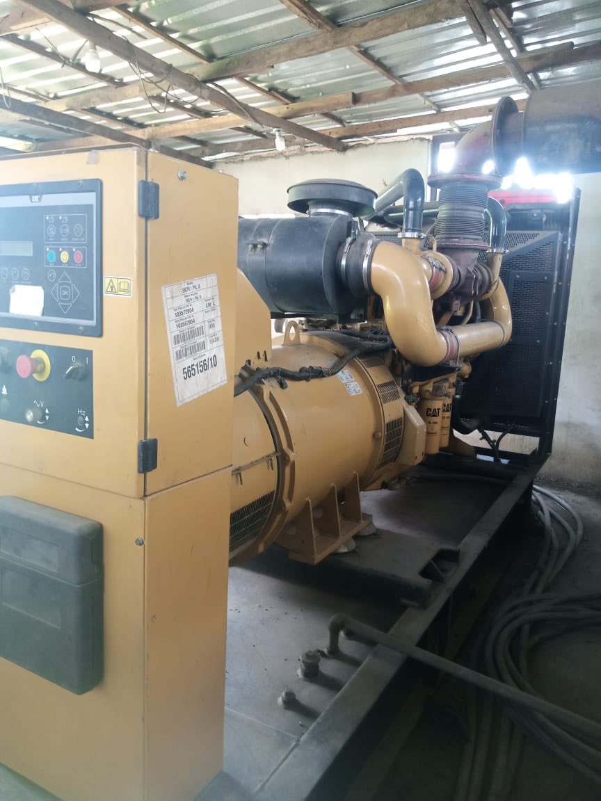 yeeeeka's tweet photo. 720kva mantrac Generator for sale!! It has never been used. https://t.co/CAnLu4X1oM
