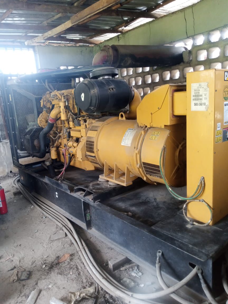 yeeeeka's tweet photo. 720kva mantrac Generator for sale!! It has never been used. https://t.co/CAnLu4X1oM