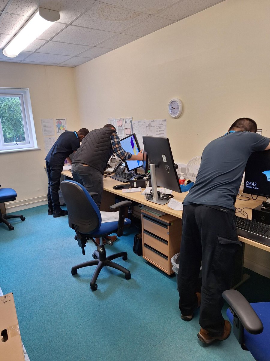 MPFTAngels's tweet photo. Andy & @SSHIS_NHS installing new equipment for staff through the DCF funding! Well done guy's, you're doing a fantastic job supporting our staff 👍🏼👏🏼
#DCFFunding #DigitalAngels #workingdogether https://t.co/ZpNpB9lhZY