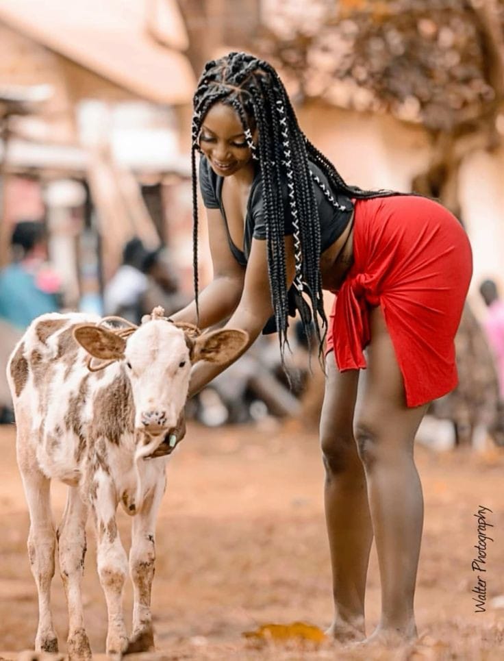 A farmer from Uganda 🇺🇬 Your comments on this ...