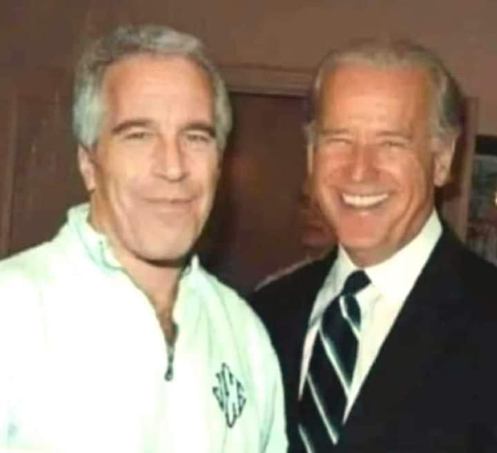 CreasonJana's tweet photo. Any bets on why the Epstein list hasn’t been released yet?

Just asking. https://t.co/xtisb5i1GA