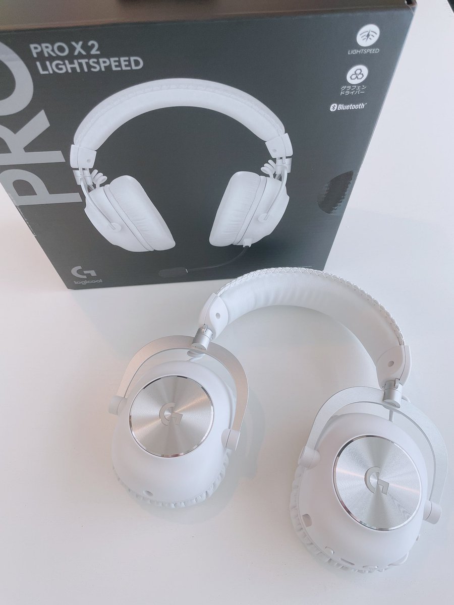 akanyankoEX's tweet photo. Razerのヘッドセット半年でだめになったから新しいやつ買った🥺

ちょっと重いから心配やったけど10時間くらいつけてても頭痛くならへんかったしよかった✨デザインも可愛い🥰💓

#ヘッドセット #ロジクール #GPROX2 https://t.co/YR4qI0EnsQ