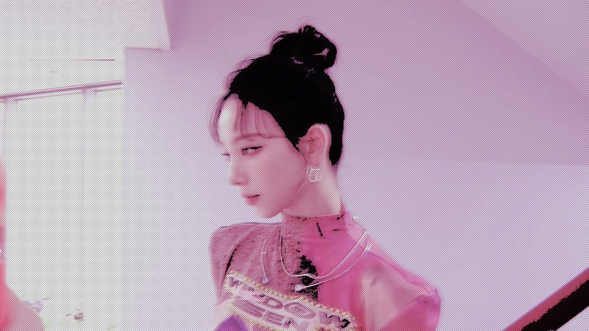 ⠀
⠀
⠀                𓆩ꨄ︎𓆪   ❪ LUNA ❫   :   sns  update  !
⠀                O6월 O4일 2O24년  𓄶  6 : 5O PM
⠀               ╰➤ happy pride month! xoxo 💋  
͏͏͏͏͏͏͏͏͏͏͏͏⠀
⠀