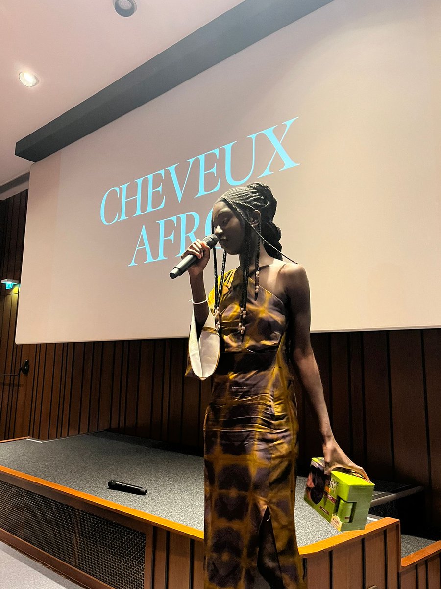 TV5MONDEPLUS (@tv5mondeplus) on Twitter photo La création originale “Cheveux Afro” pour TV5MONDEplus (coproduite avec BKE et réalisée par Rachel Kwarteng) était projetée hier soir à l’Assemblée nationale en public, sous l’impulsion du député <a href="/olivier_serva/">Olivier SERVA</a> pour illustrer le débat sur la discrimination capillaire. La création originale “Cheveux Afro” pour TV5MONDEplus (coproduite avec BKE et réalisée par Rachel Kwarteng) était projetée hier soir à l’Assemblée nationale en public, sous l’impulsion du député <a href="/olivier_serva/">Olivier SERVA</a> pour illustrer le débat sur la discrimination capillaire.