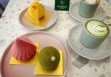 shining_you12's tweet photo. Soft sponge cake wrapped in thick, mellow, fragrant pistachio pulp, but also feel the crunchy and delicate pistachio nuts https://t.co/5S0uwsJmEB