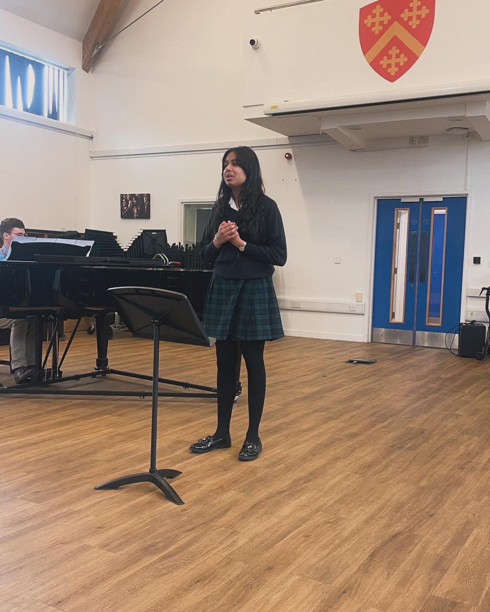 Manor House tweet media