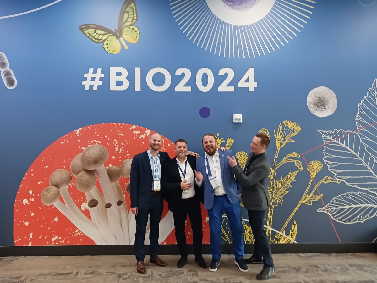 Day 1 at #BIOInternational: Infectious Energy &amp; Innovative Connections! ⚡️

Visit us at #Booth4049! From insightful discussions to shared laughter (as captured in this photo!), the atmosphere is buzzing with collaborative spirit! 
#RNATherapeutics #Innovation #Collaboration #mRNA