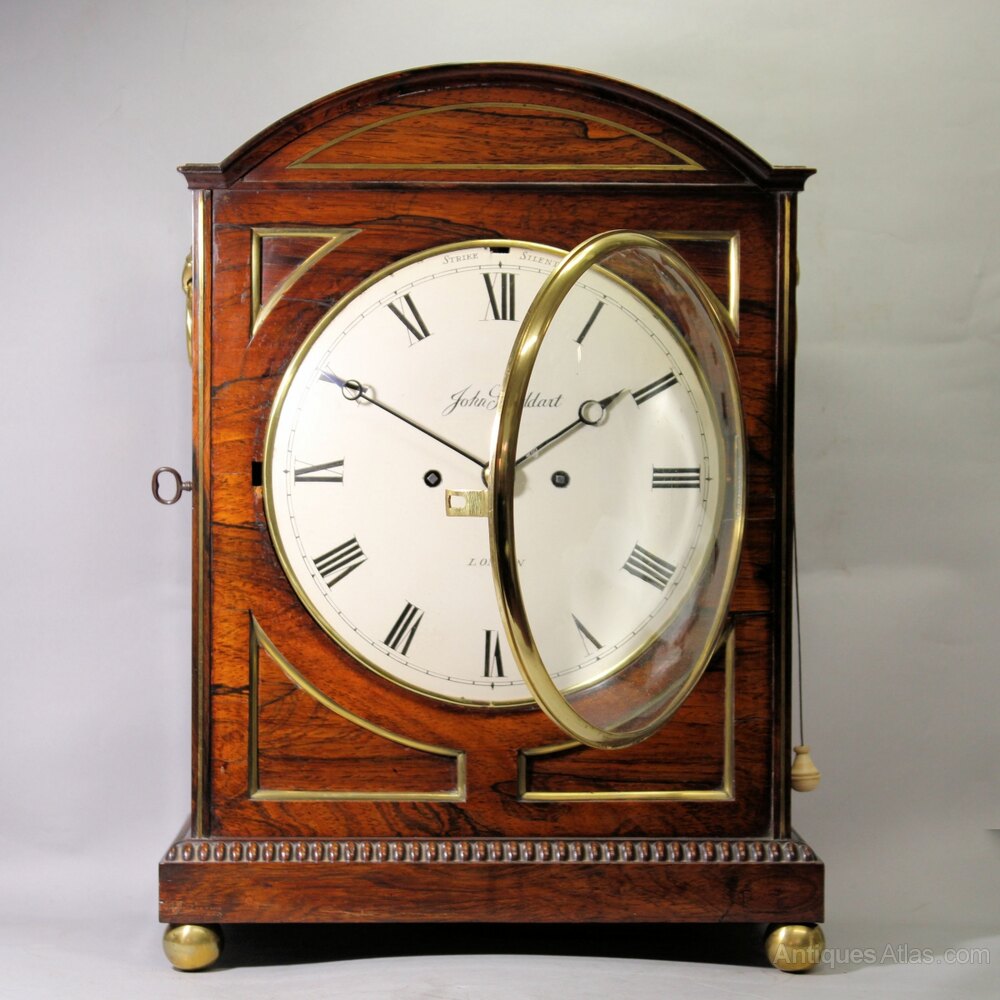 antiques_atlas's tweet image. For sale on Antiques Atlas is this Bracket Clock by John Stoddart, London. Circa 1840 antiques-atlas.com/antique/bracke… 
#antiques From M C Taylor @BmouthClocks 
#antiquebracketclock #bracketclocks #antiqueclocks #antiqueclock