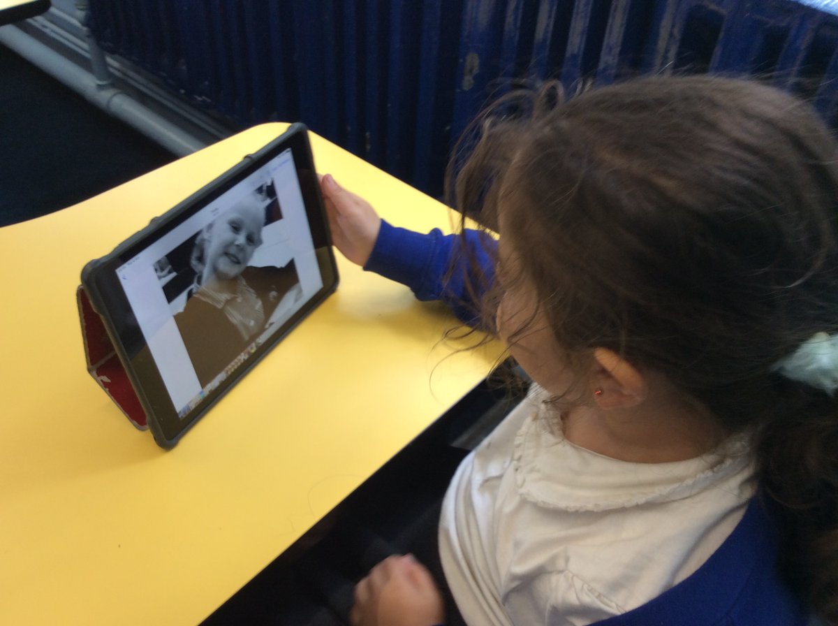Lea_Forest_MrC's tweet photo. 1ED have been using our iPads to take some remarkable portrait pictures this afternoon. Our children learnt how to frame, crop and use the filters to improve their images. Well done 1ED! @LeaForest_MissC @lea_forest_ht @AETAcademies @BirminghamEdu https://t.co/7BaWj7d3nc