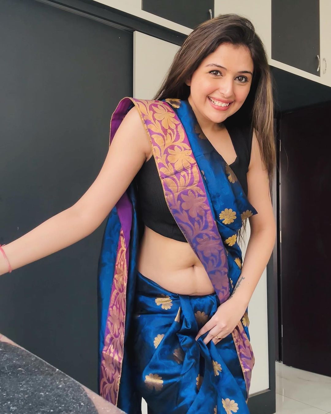 GPO_R_nXMAEds_u?format=jpg&name=large