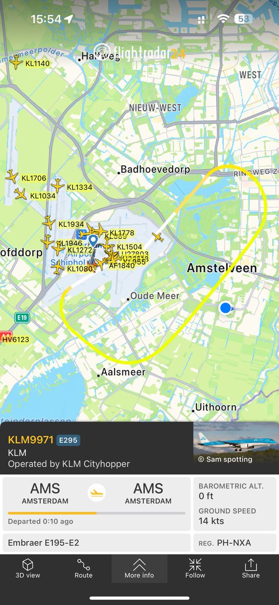 iDEOwen's tweet photo. Shortest @klm flight in history? KLM9971 PH-NXA #klm #klm9771 #phnxa https://t.co/skJ4zab6GZ