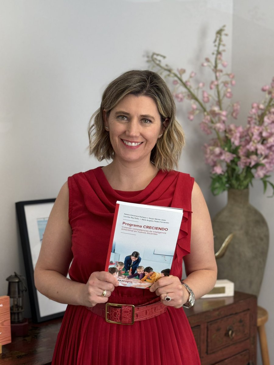 Silvia Álava Sordo (@silviaalava) on Twitter photo Muchas gracias a <a href="/nextremera/">Natalio Extremera</a> por enviarme su manual sobre el programa creciendo.
Es importante contar con recursos para trabajar las #emociones y la #InteligenciaEmocional en el aula que cuenten con evidencia científica.
#psicología #educación #SaludMental Muchas gracias a <a href="/nextremera/">Natalio Extremera</a> por enviarme su manual sobre el programa creciendo.
Es importante contar con recursos para trabajar las #emociones y la #InteligenciaEmocional en el aula que cuenten con evidencia científica.
#psicología #educación #SaludMental
